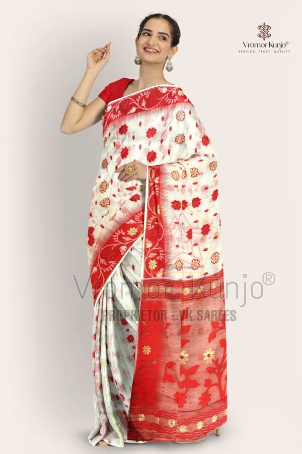 PREMIUM HIGH QUALITY VROMOR KUNJO DHAKAI JAMDANI SAREES (HARD)